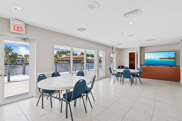 3300 NE 36th Street 302, Fort Lauderdale, FL 33308