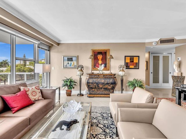 3300 NE 36th Street 302, Fort Lauderdale, FL 33308