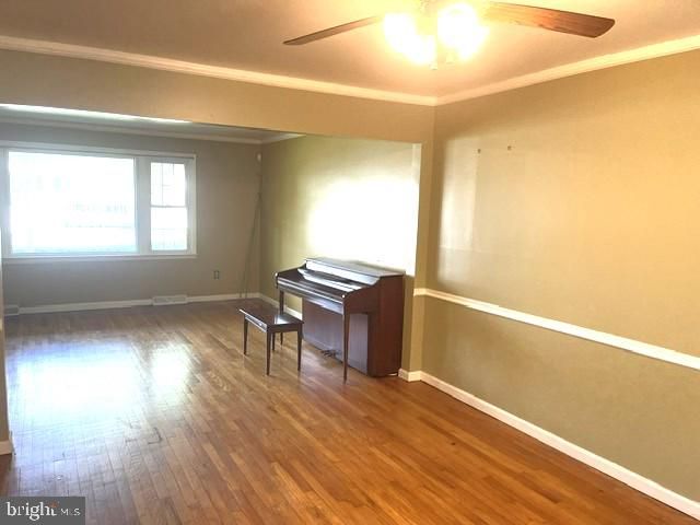6402 WOODLAND AVE, Pennsauken, NJ 08110