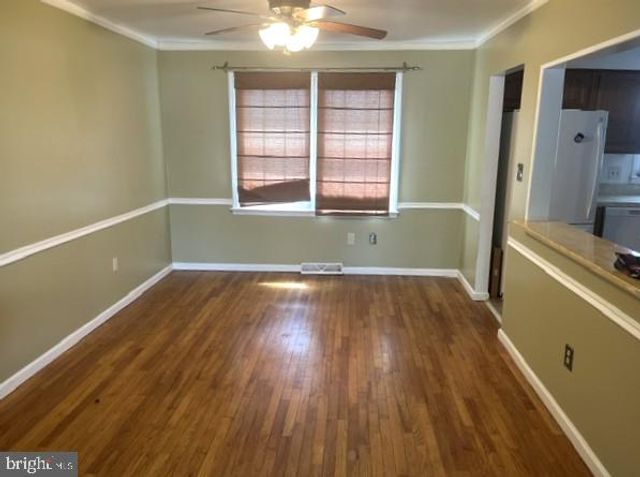 6402 WOODLAND AVE, Pennsauken, NJ 08110