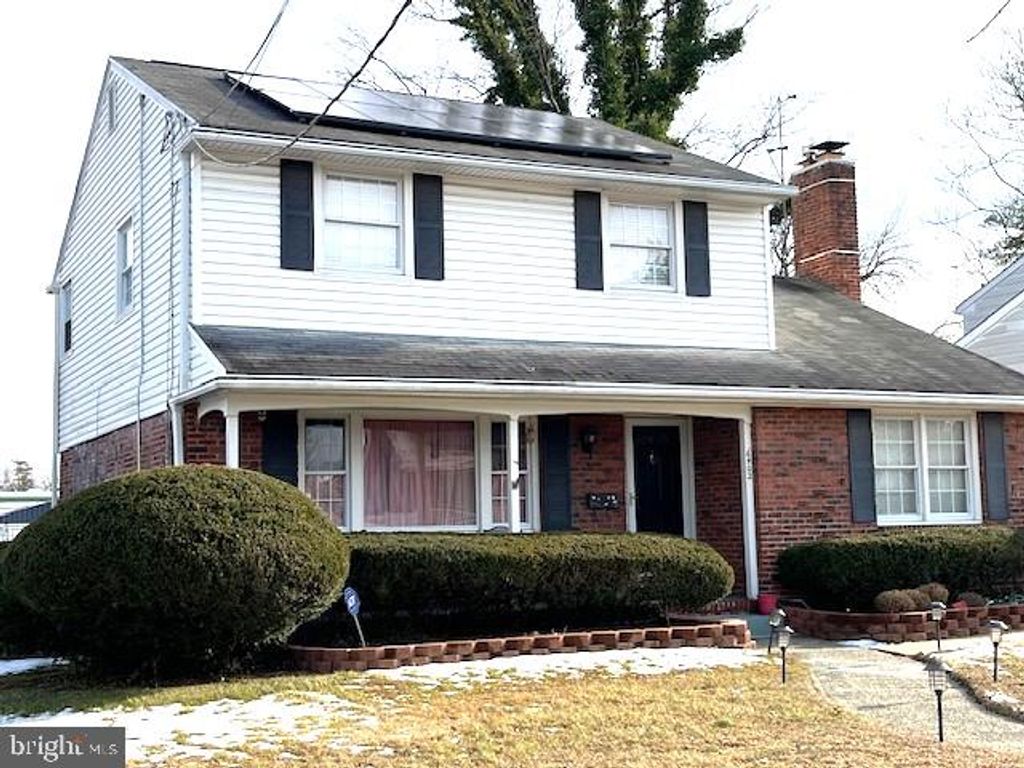6402 WOODLAND AVE, Pennsauken, NJ 08110