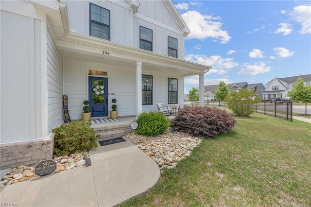 204 McCormick DR, Suffolk, VA 23434