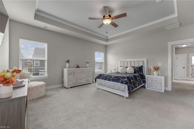 204 McCormick DR, Suffolk, VA 23434