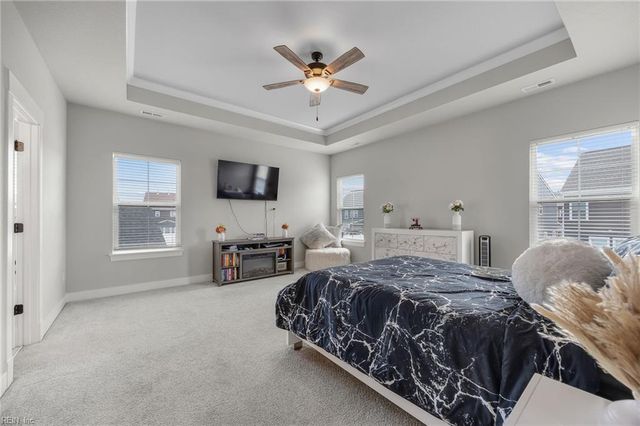 204 McCormick DR, Suffolk, VA 23434