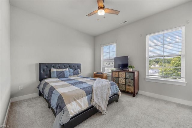 204 McCormick DR, Suffolk, VA 23434