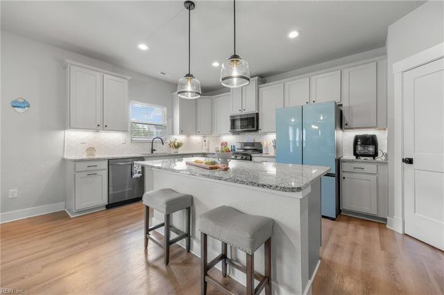 204 McCormick DR, Suffolk, VA 23434