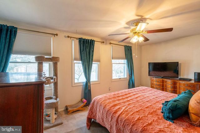 18033 WAGONWHEEL CT, Olney, MD 20832