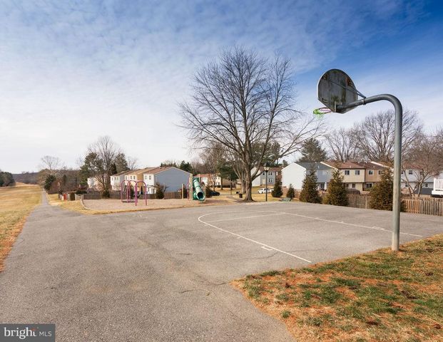 18033 WAGONWHEEL CT, Olney, MD 20832