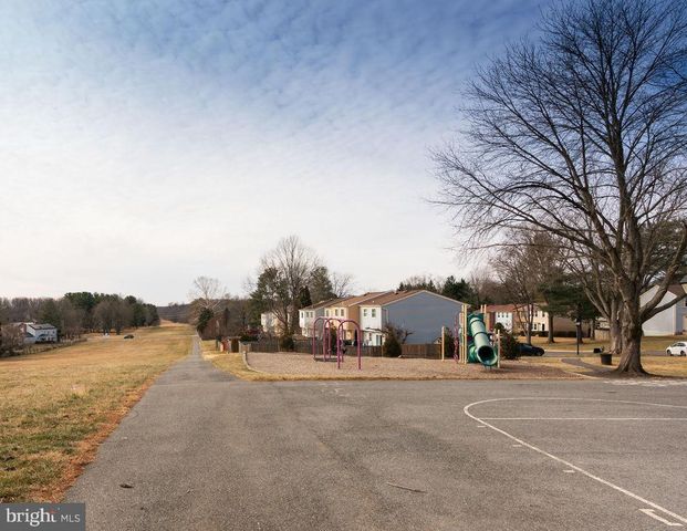 18033 WAGONWHEEL CT, Olney, MD 20832