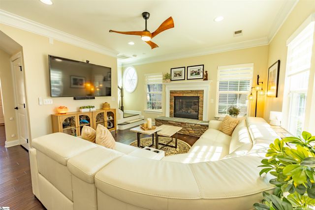 10 Alister Drive, Greenville, SC 29607