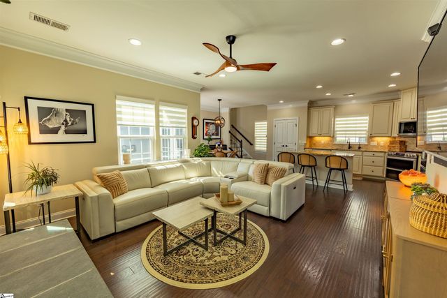 10 Alister Drive, Greenville, SC 29607