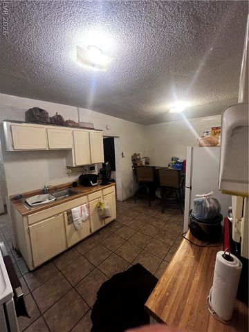 1206 I Street, Las Vegas, NV 89106