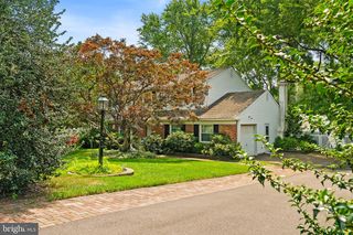 13 PLYMOUTH LN, Yardley, PA 19067
