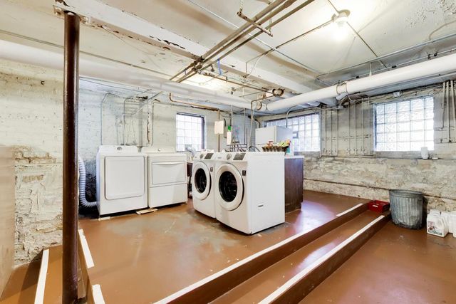 1324 W Albion Avenue 1E, Chicago, IL 60626