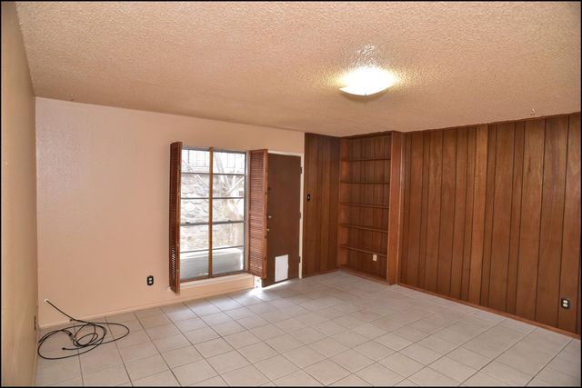 6700 Escondido Drive C2, El Paso, TX 79912