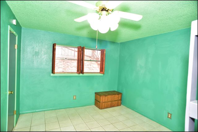 6700 Escondido Drive C2, El Paso, TX 79912