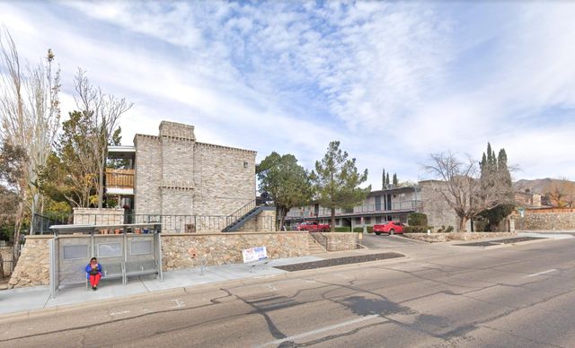 6700 Escondido Drive C2, El Paso, TX 79912