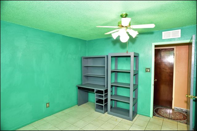6700 Escondido Drive C2, El Paso, TX 79912