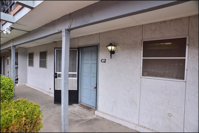 6700 Escondido Drive C2, El Paso, TX 79912