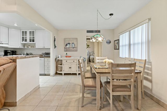 91 Waterford D, Delray Beach, FL 33446