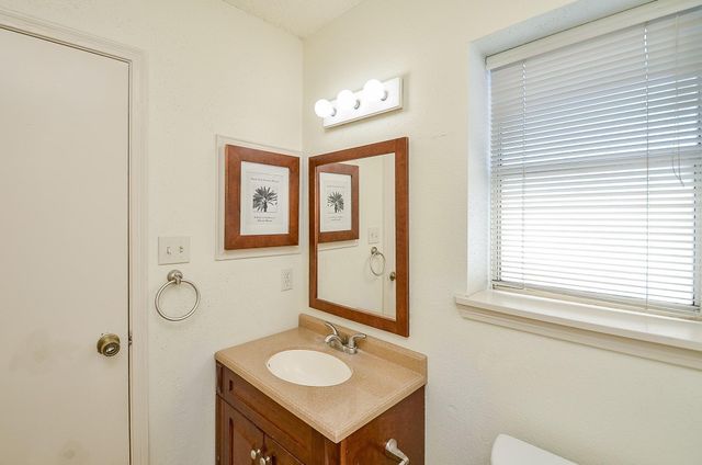 12300 Brookglade Circle 139, Houston, TX 77099