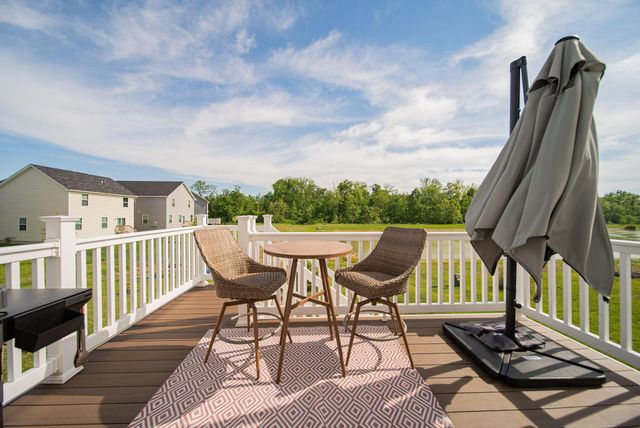 8577 Gable Loop, Canal Winchester, OH 43110