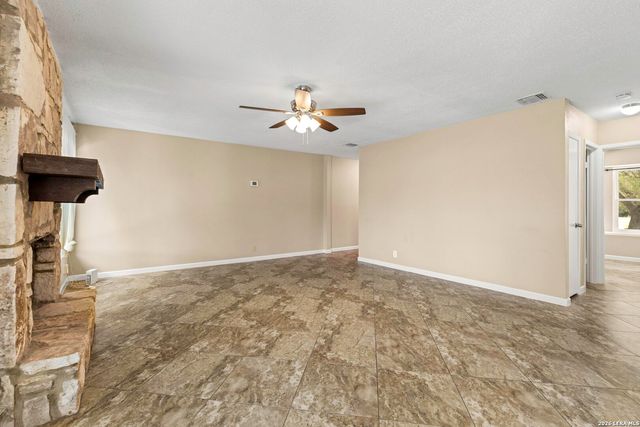 5346 Binz Engleman, Kirby, TX 78219