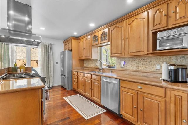 328 Alta Mesa Drive, South San Francisco, CA 94080