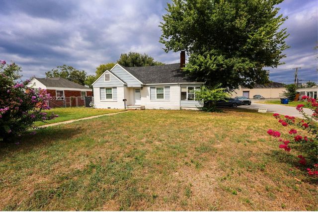 5045 E Admiral Boulevard, Tulsa, OK 74115