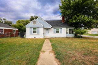 5045 E Admiral Boulevard, Tulsa, OK 74115