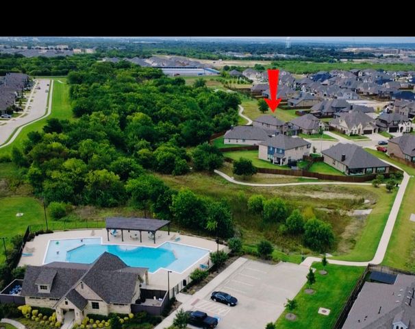 10705 Stanhope Drive, Fort Worth, TX 76036