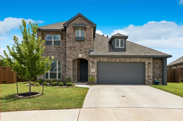 10705 Stanhope Drive, Fort Worth, TX 76036