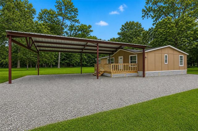15648 S Tram Road, Splendora, TX 77372