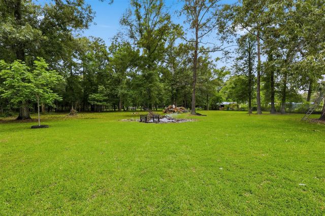 15648 S Tram Road, Splendora, TX 77372