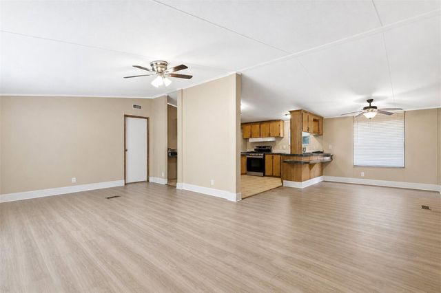 15648 S Tram Road, Splendora, TX 77372