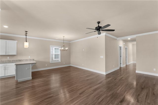 830 NE Heights Lane, Bentonville, AR 72712