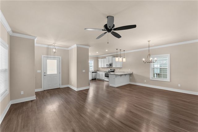 830 NE Heights Lane, Bentonville, AR 72712