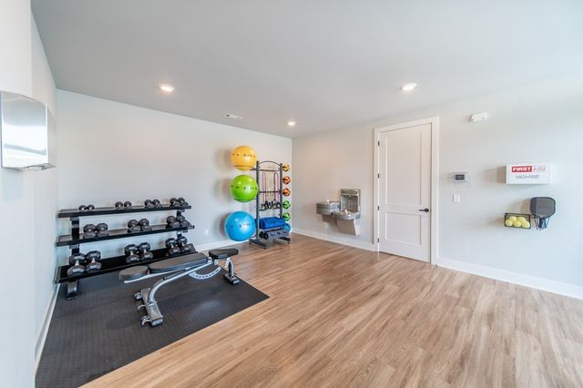 830 NE Heights Lane, Bentonville, AR 72712