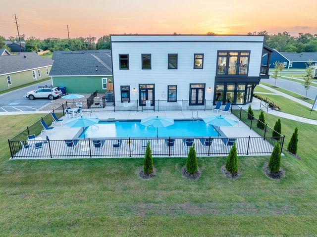 830 NE Heights Lane, Bentonville, AR 72712