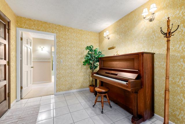 1100 Amherst, Dothan, AL 36305