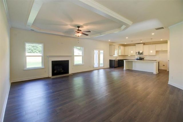 41 Woodland Road, Covington, GA 30016