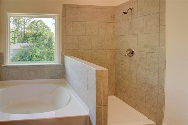 41 Woodland Road, Covington, GA 30016