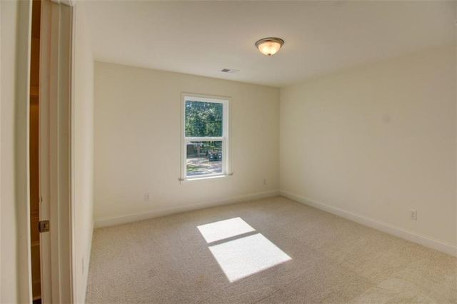 41 Woodland Road, Covington, GA 30016