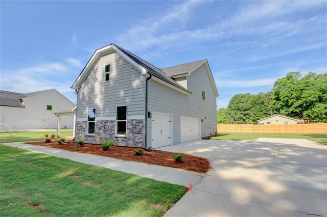 41 Woodland Road, Covington, GA 30016