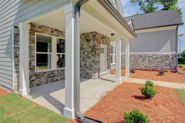 41 Woodland Road, Covington, GA 30016