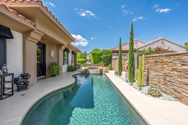 110 Lakefront Way, Rancho Mirage, CA 92270