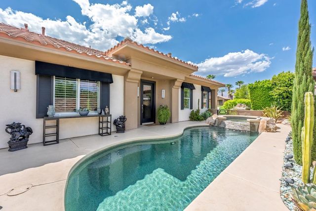 110 Lakefront Way, Rancho Mirage, CA 92270