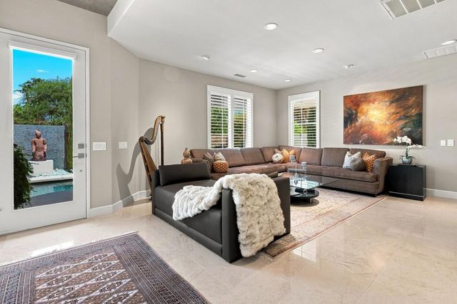 110 Lakefront Way, Rancho Mirage, CA 92270
