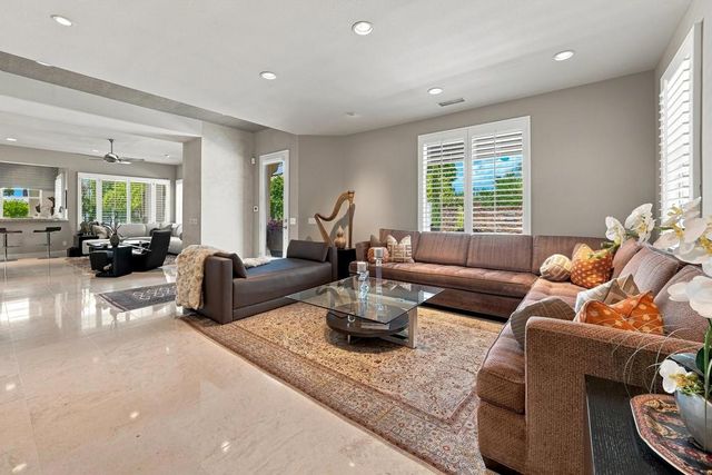 110 Lakefront Way, Rancho Mirage, CA 92270