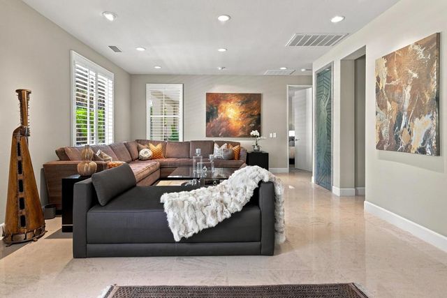 110 Lakefront Way, Rancho Mirage, CA 92270